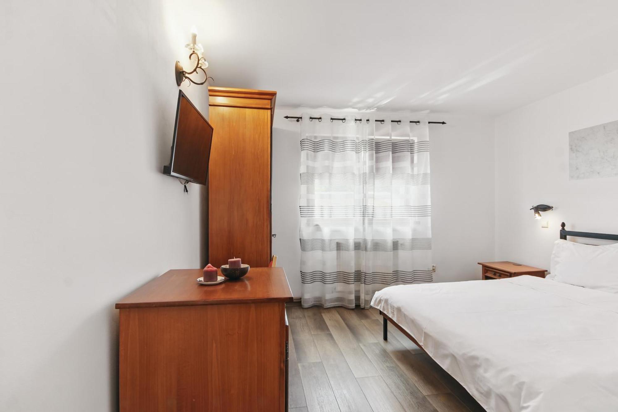 Casa Galand Hotel Parscov Luaran gambar